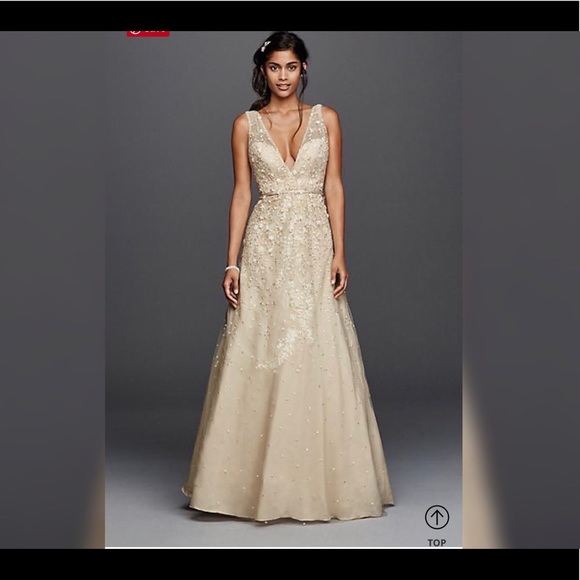 Wedding Dress - Picture 2 of 8